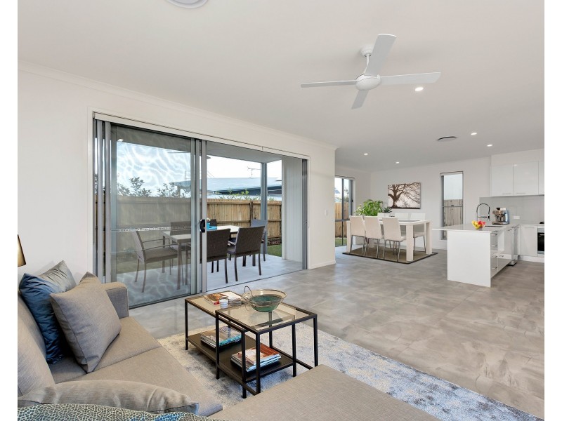 1/8  Golf Street, Buderim QLD 4556