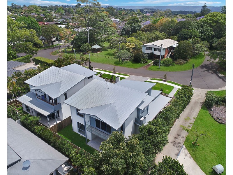1/8  Golf Street, Buderim QLD 4556