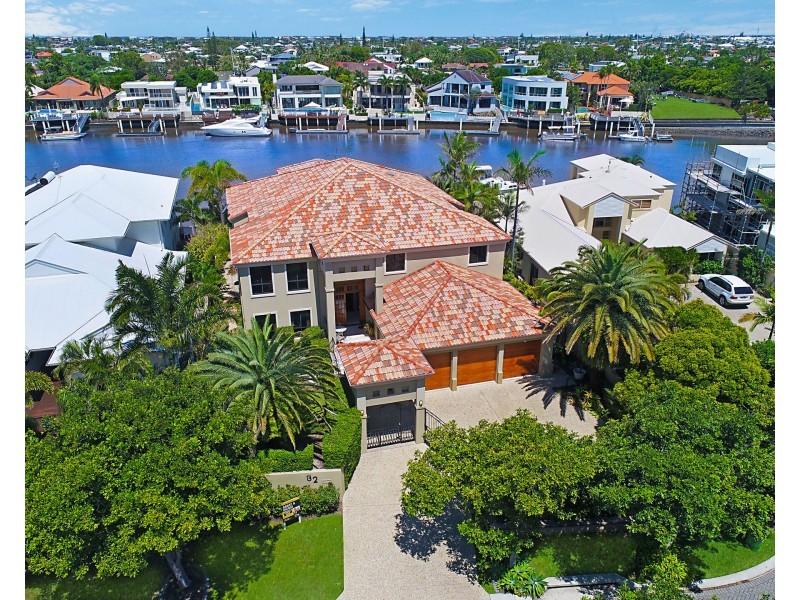 32 Mooloolah Island, Minyama QLD 4575