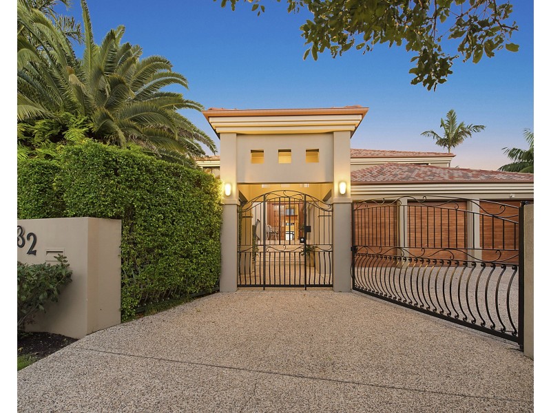 32 Mooloolah Island, Minyama QLD 4575