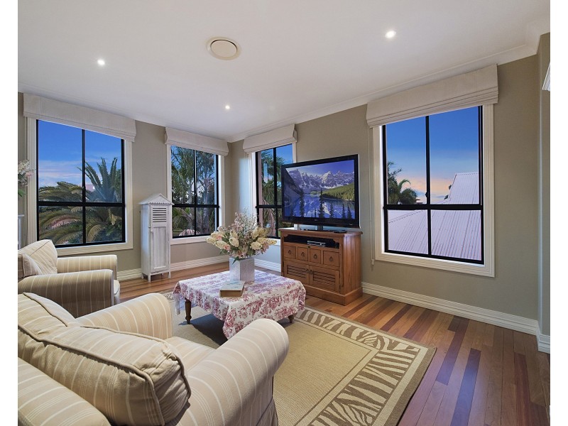 32 Mooloolah Island, Minyama QLD 4575