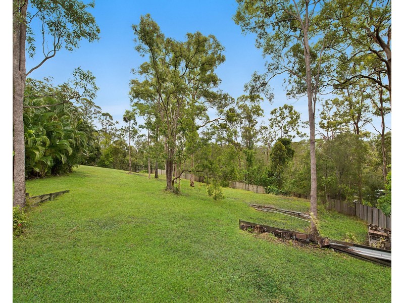 1 Forest Oak Court, Tanawha QLD 4556