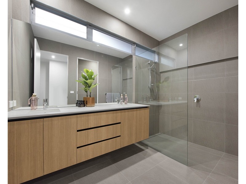 25 Grass Tree Lane, Palmview QLD 4553