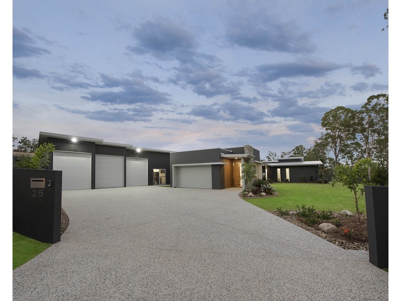 25 Grass Tree Lane, Palmview QLD 4553