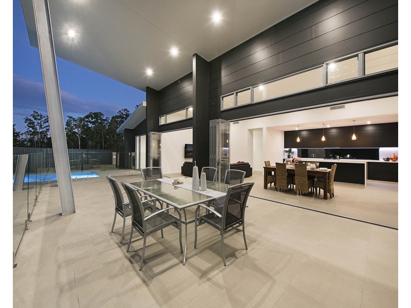 25 Grass Tree Lane, Palmview QLD 4553