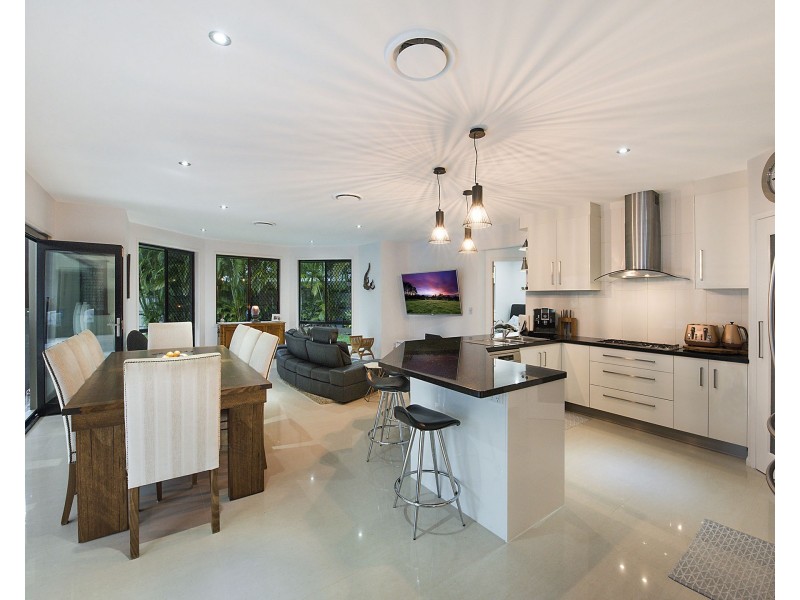 5 Xanadu Grove, Buderim QLD 4556