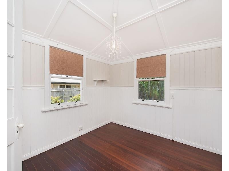 11 George Street, Nambour QLD 4560