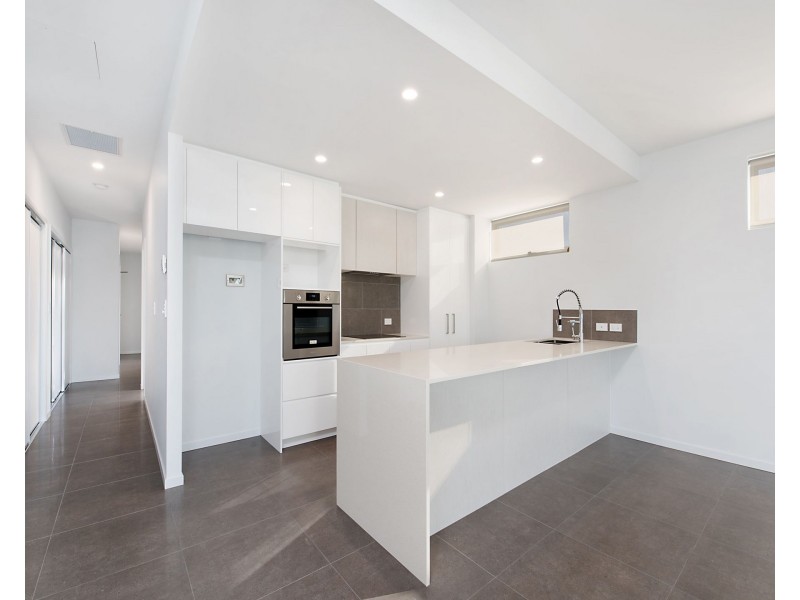 Lot 6 305 Bradman Avenue, Maroochydore QLD 4558