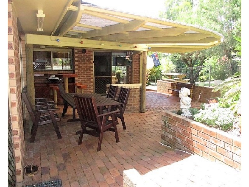 6 Keil Street, Woombye QLD 4559