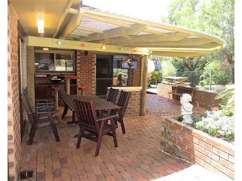 6 Keil Street, Woombye QLD 4559