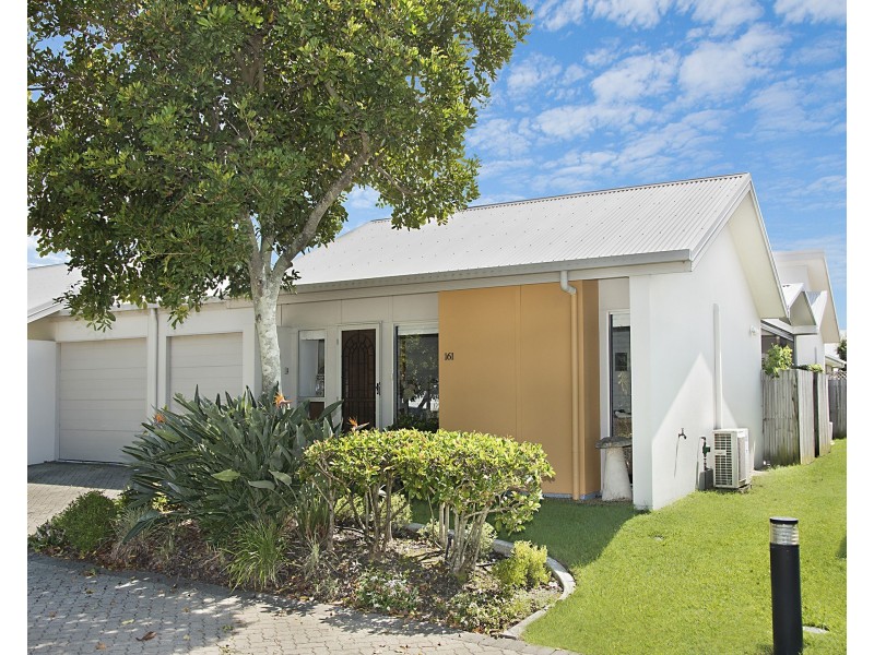 161/2  Grand Parade, Parrearra QLD 4575