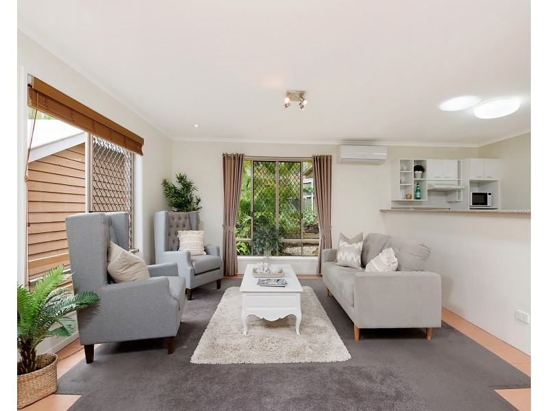 8 Wren Crescent, Buderim QLD 4556