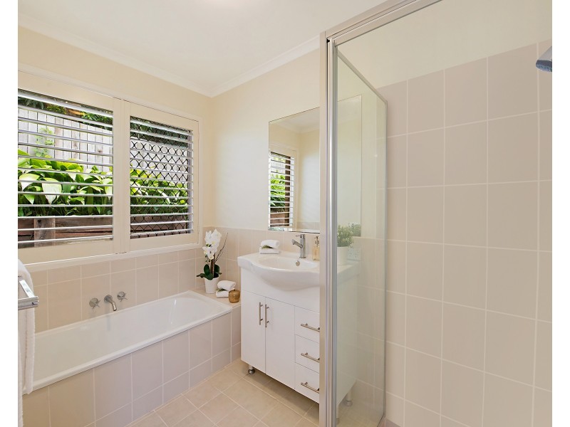 8 Wren Crescent, Buderim QLD 4556