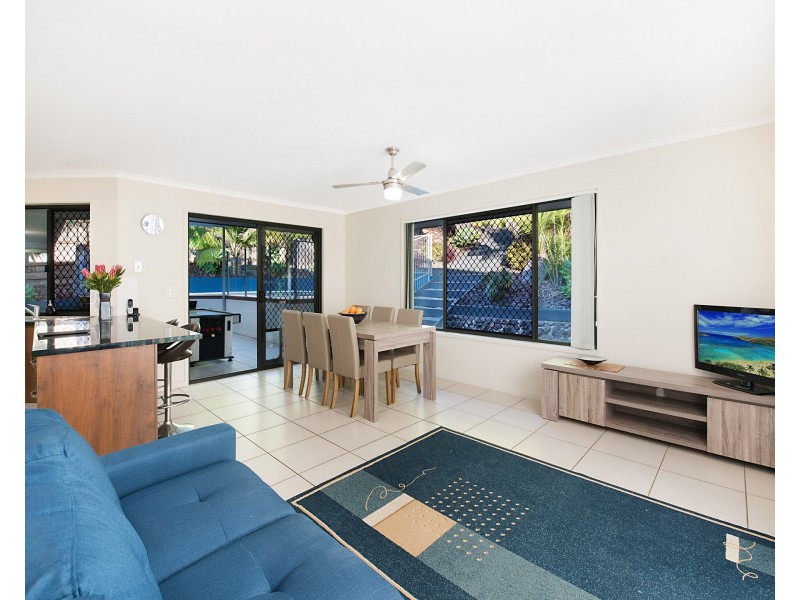 85 Samwhite Drive, Buderim QLD 4556