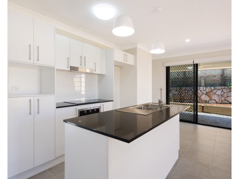 2/23 Horizon Way, Woombye QLD 4559