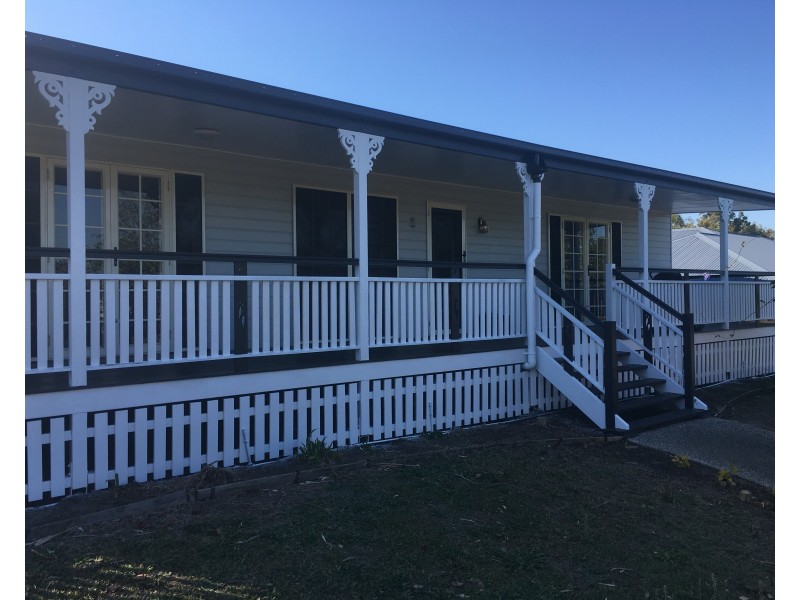 21 Greenview Avenue, Beerwah QLD 4519