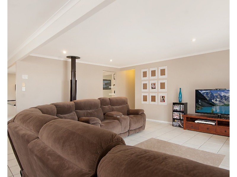 3 Halifax Court, Woombye QLD 4559