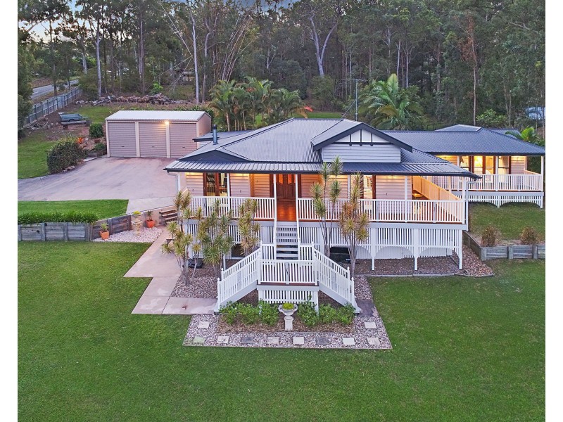 3 Waterloo Court, Tanawha QLD 4556