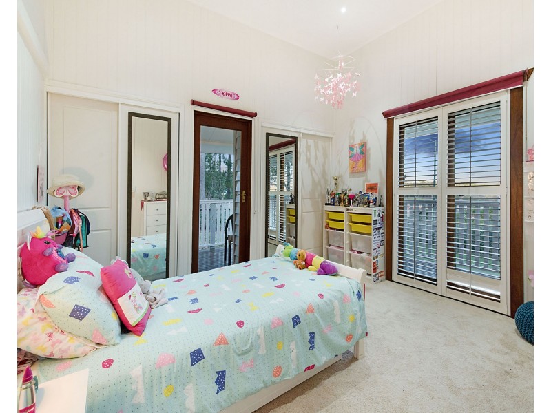 3 Waterloo Court, Tanawha QLD 4556