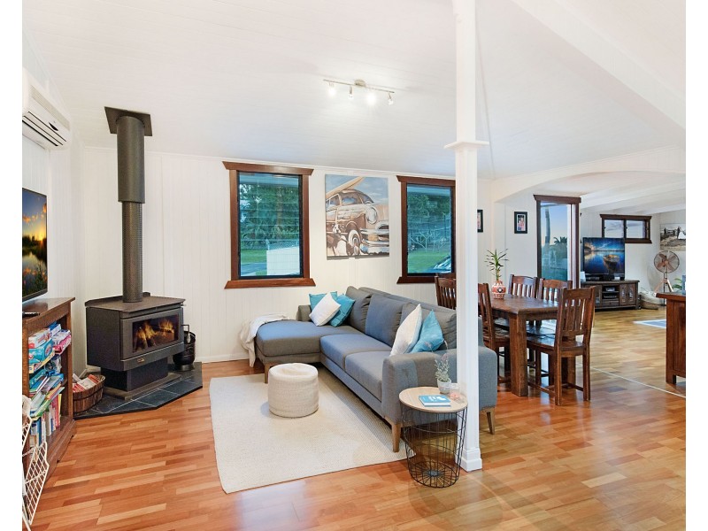 3 Waterloo Court, Tanawha QLD 4556