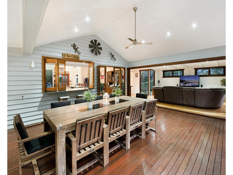 3 Waterloo Court, Tanawha QLD 4556