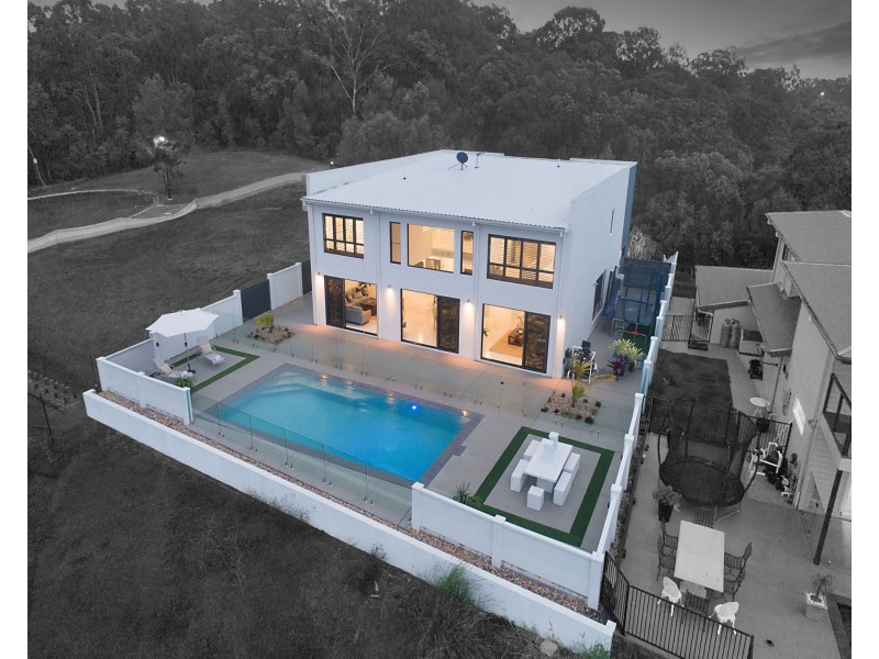 16 Renoso Place, Little Mountain QLD 4551