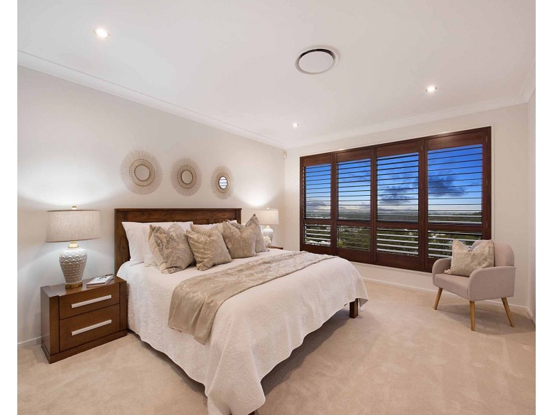 16 Renoso Place, Little Mountain QLD 4551