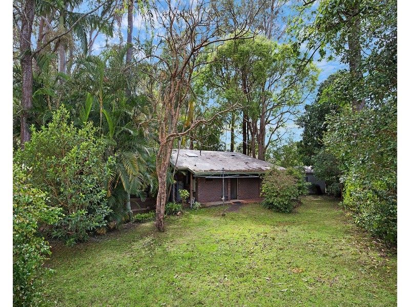 49 Railway Parade, Glass House Mountains QLD 4518