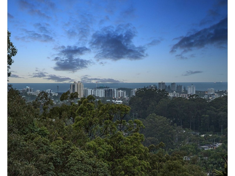 4 Panorama Ridge Road, Buderim QLD 4556