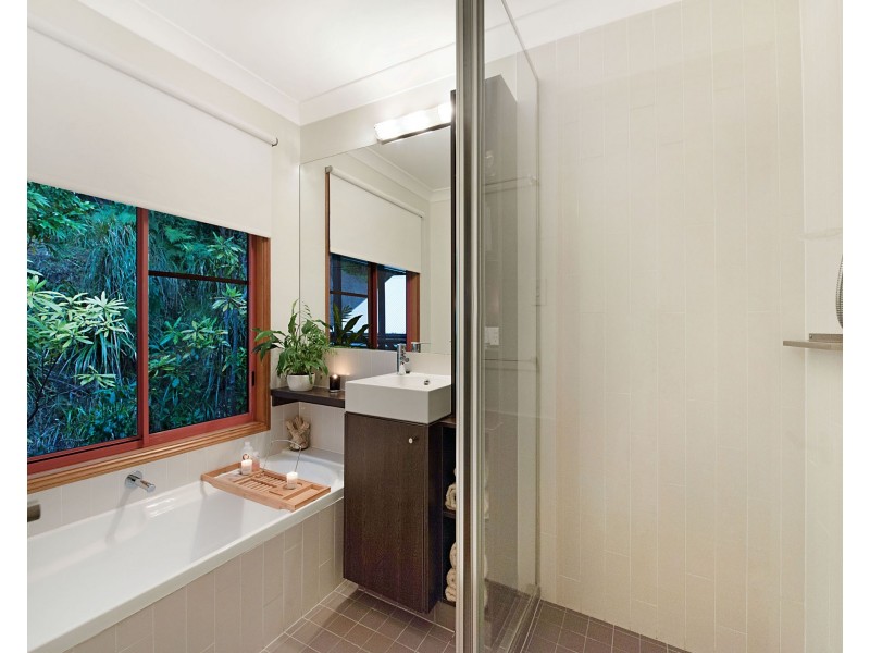 4 Panorama Ridge Road, Buderim QLD 4556