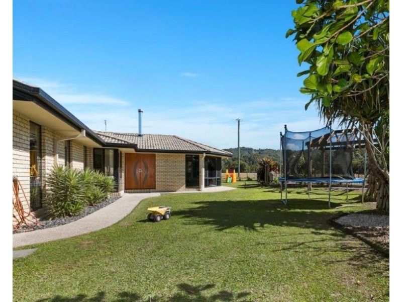 6 Oldham Court, Mooloolah Valley QLD 4553