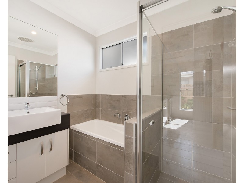 48 Cavalry Way, Sippy Downs QLD 4556