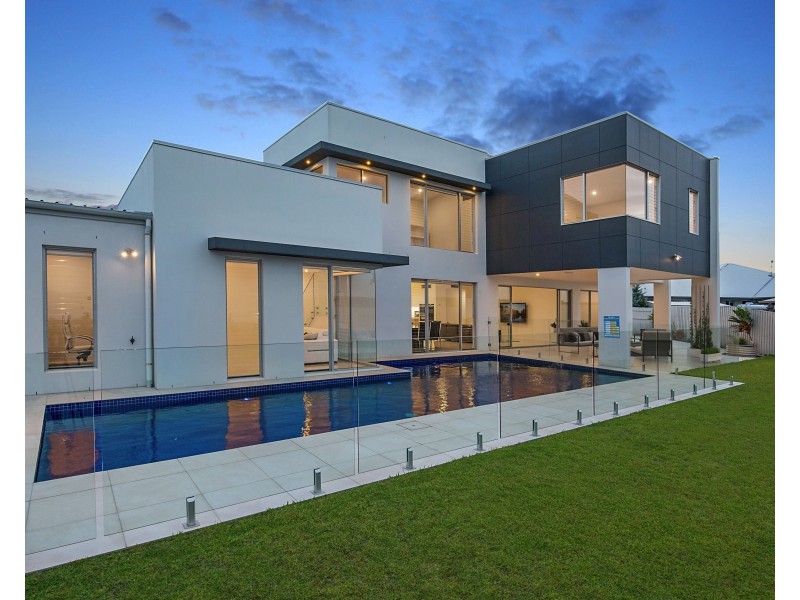 10 Water Lily Way, Mountain Creek QLD 4557