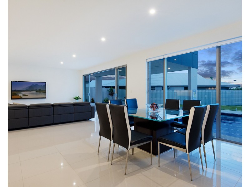 10 Water Lily Way, Mountain Creek QLD 4557