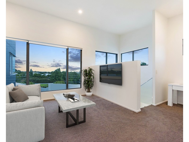 10 Water Lily Way, Mountain Creek QLD 4557