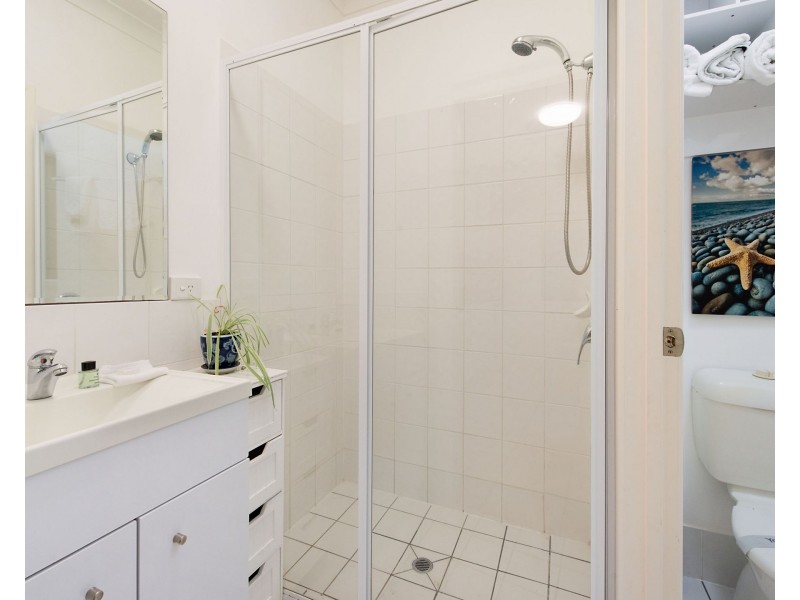 35 Kirsty Drive, Tanawha QLD 4556