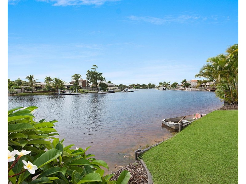 1/3  Quondong Street, Mooloolaba QLD 4557