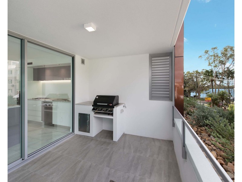 205/34 Picnic Point Esplanade, Maroochydore QLD 4558