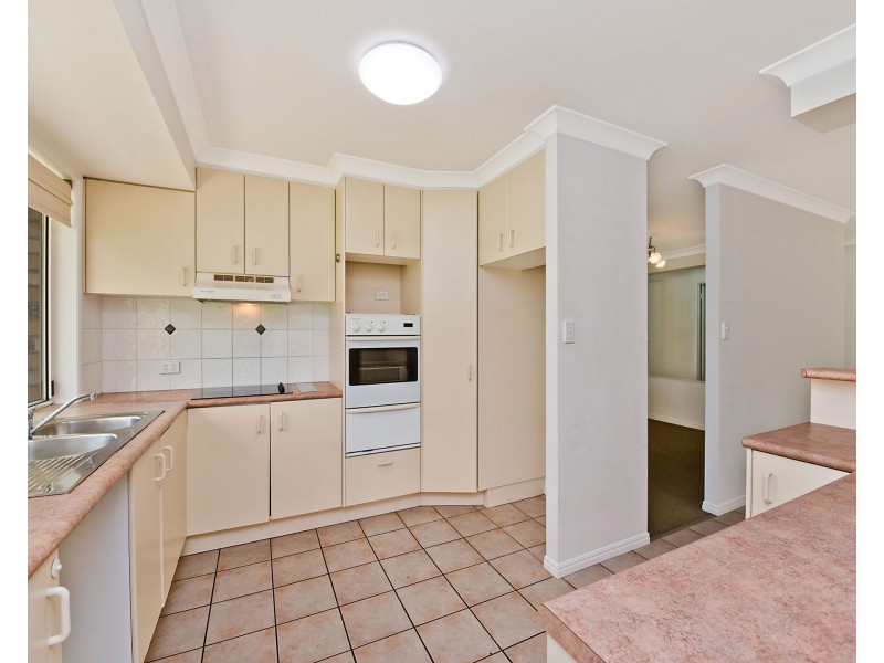22 Oxford Close, Sippy Downs QLD 4556