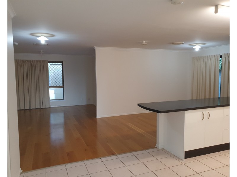 2 Pheasant Street, Buddina QLD 4575