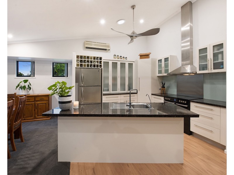 12 Buderim Vista Court, Buderim QLD 4556