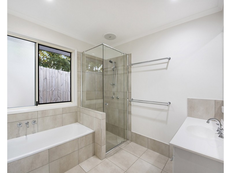 6 Meander Court, Buderim QLD 4556