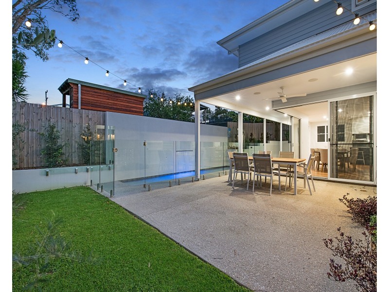 37 Macdonald Street, Dicky Beach QLD 4551