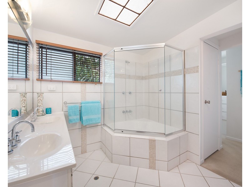 15 Wren Crescent, Buderim QLD 4556