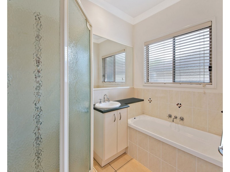 1 Millgrove Place, Buderim QLD 4556