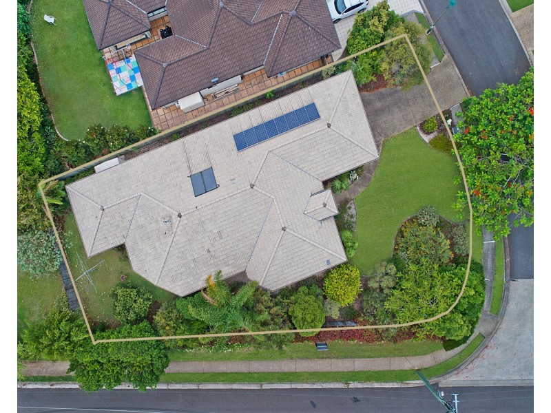 1 Millgrove Place, Buderim QLD 4556