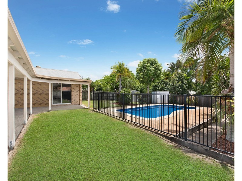 220 Karawatha Drive, Buderim QLD 4556