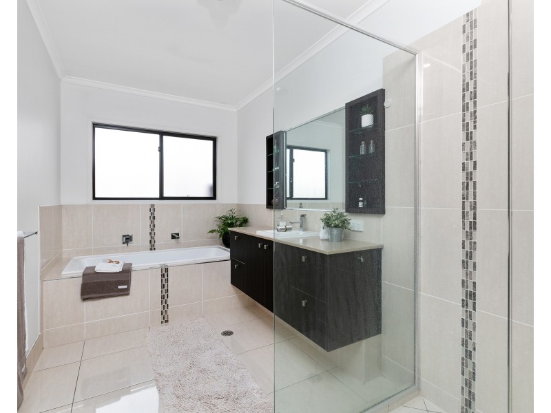 66 Martins Creek Road, Buderim QLD 4556