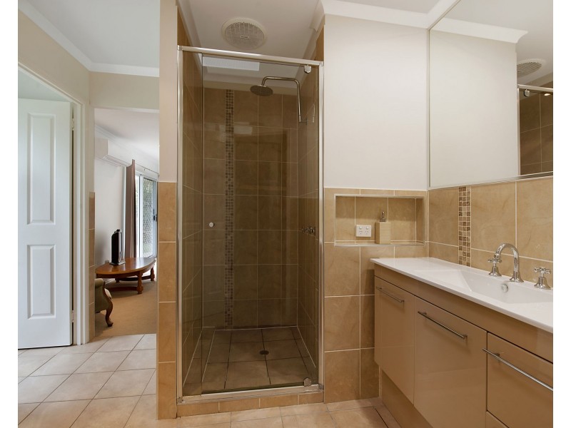 18 Piccabeen Crescent, Buderim QLD 4556