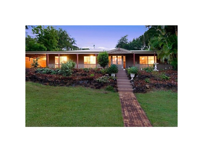 11 Martins Creek Road, Buderim QLD 4556